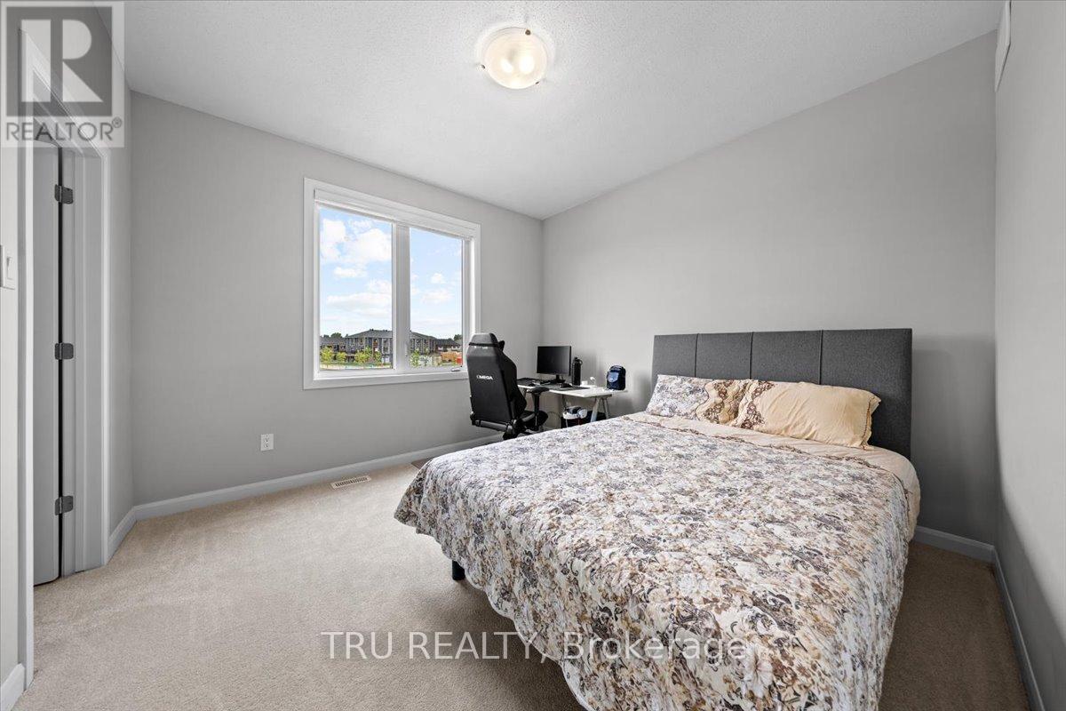 618 Galarneau Way, Ottawa, ON - Indoor Photo Showing Bedroom