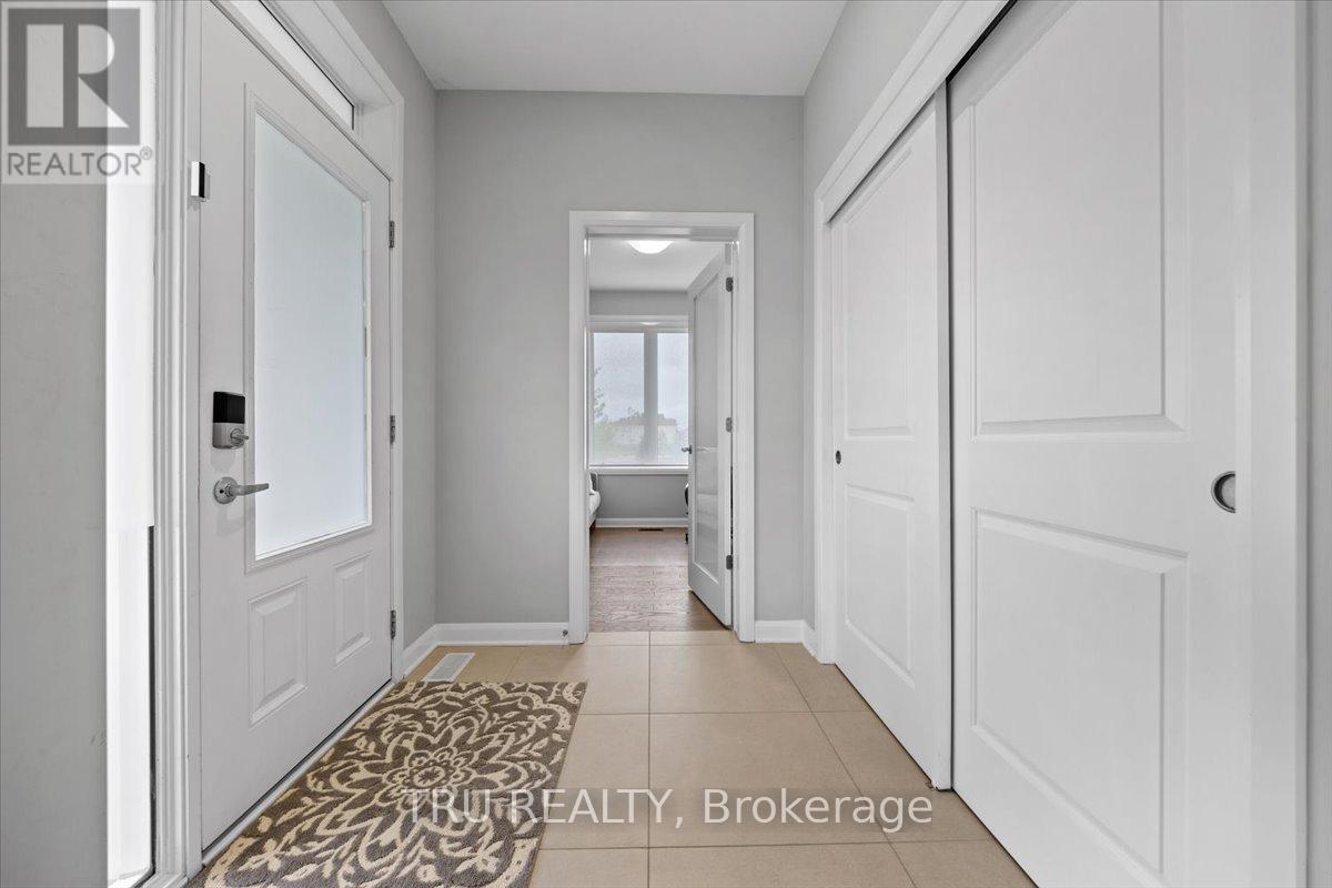 618 Galarneau Way, Ottawa, ON - Indoor Photo Showing Other Room