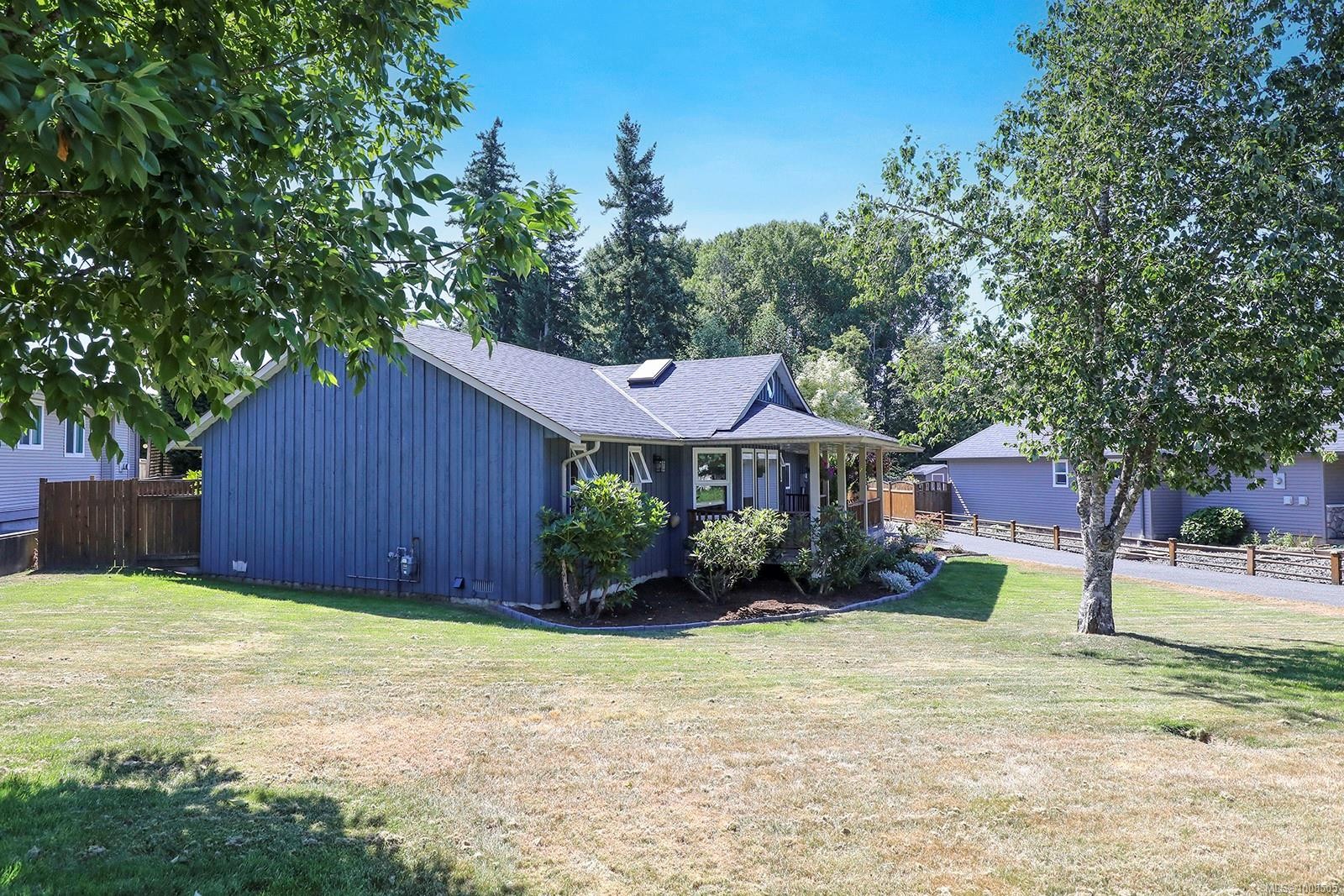 2695 Carstairs Dr, Courtenay, BC