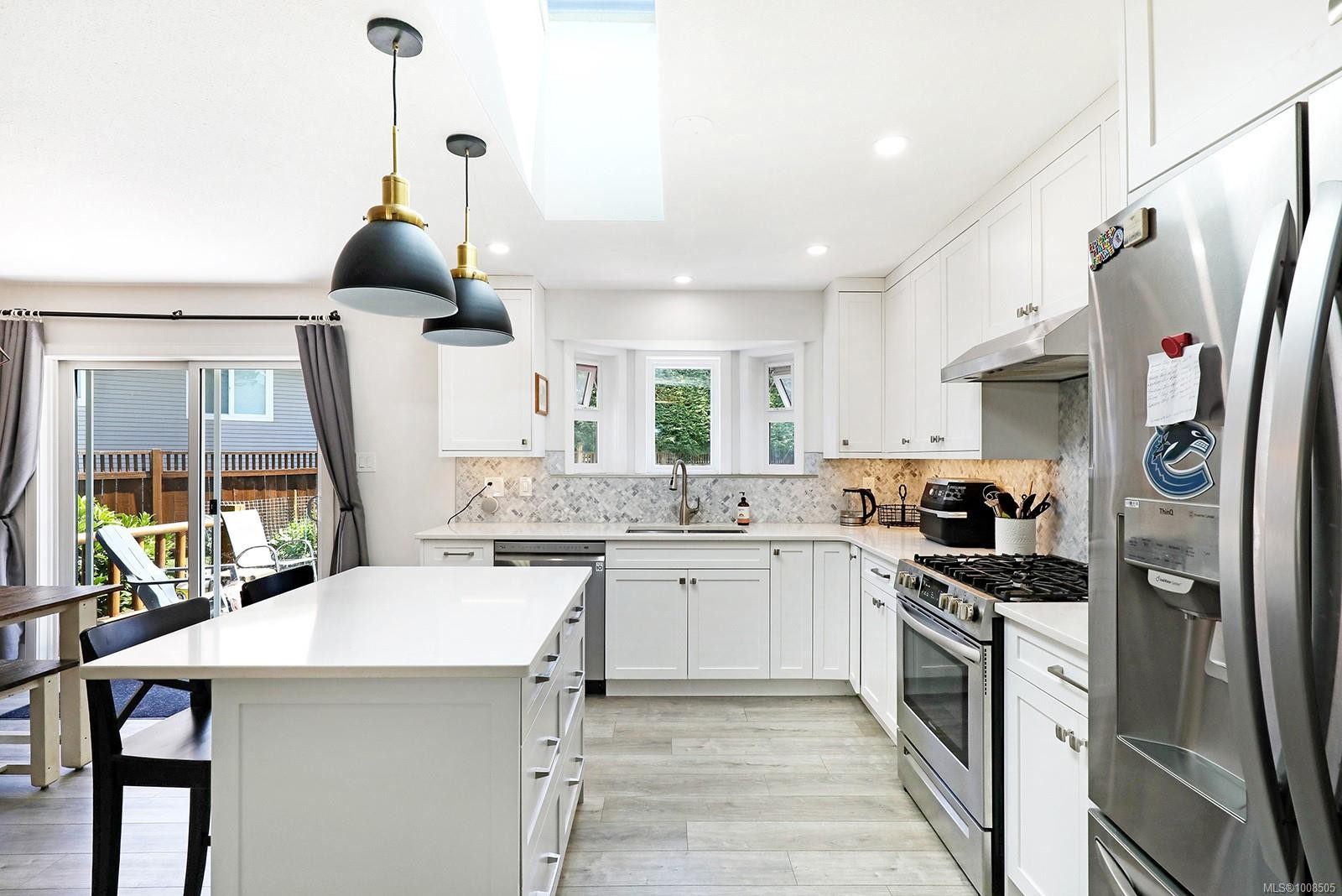 2695 Carstairs Dr, Courtenay, BC