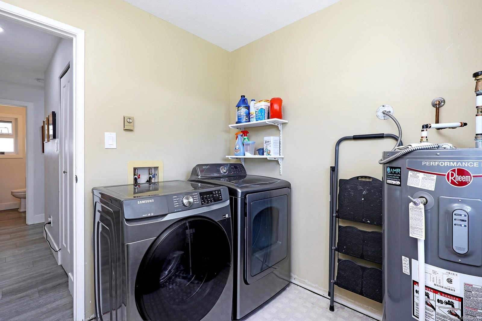 2695 Carstairs Dr, Courtenay, BC