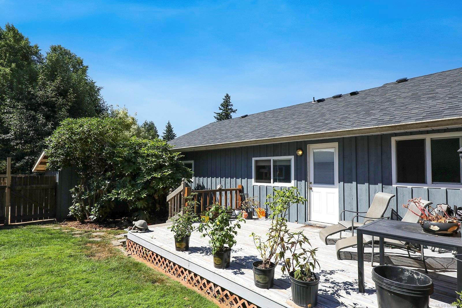 2695 Carstairs Dr, Courtenay, BC