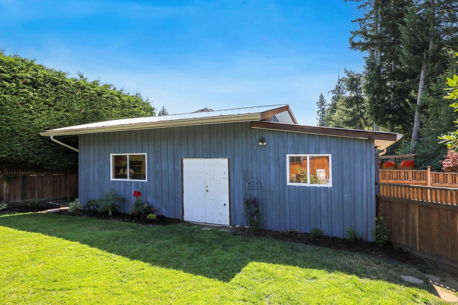 2695 Carstairs Dr, Courtenay, BC