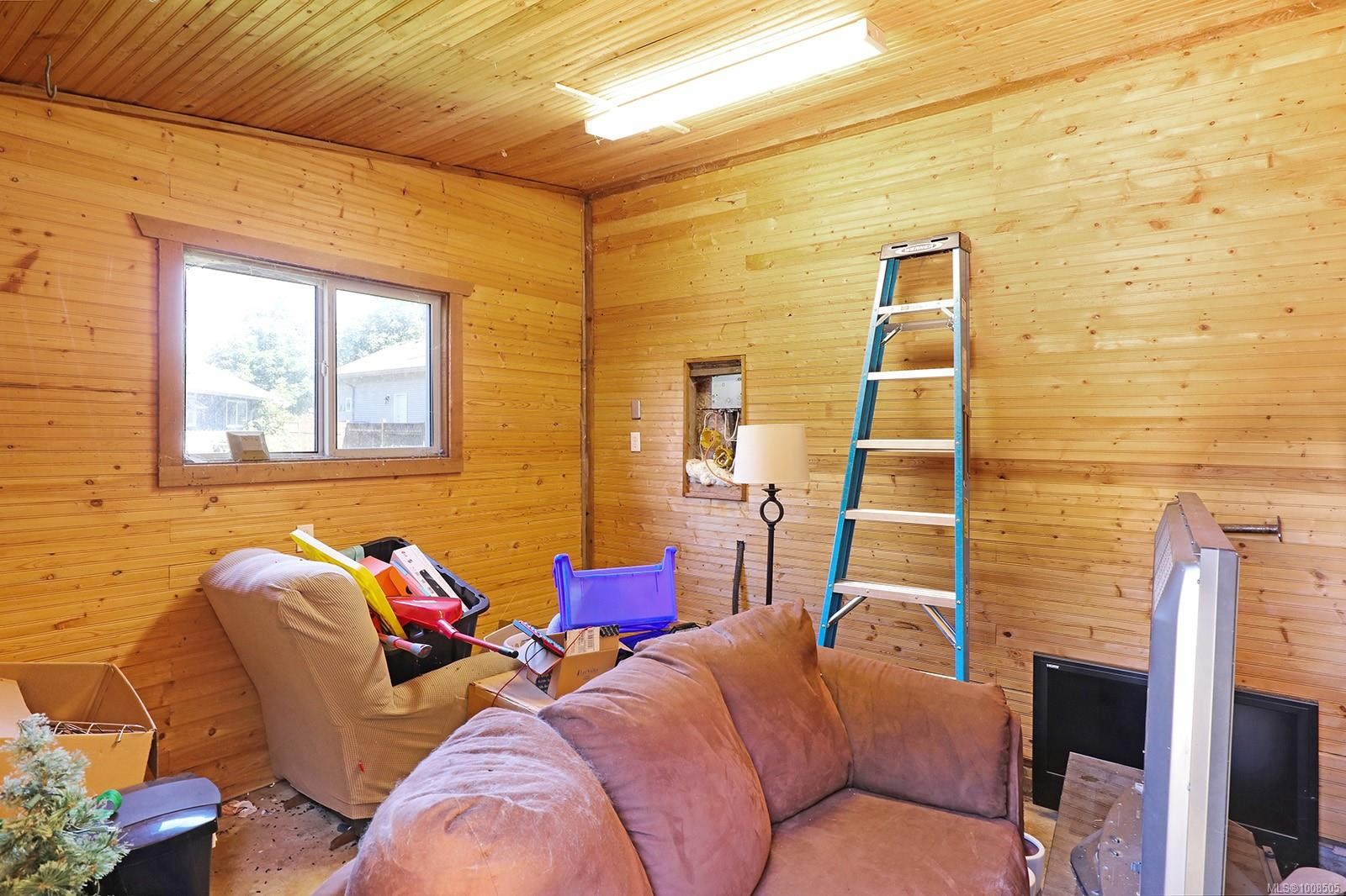 2695 Carstairs Dr, Courtenay, BC