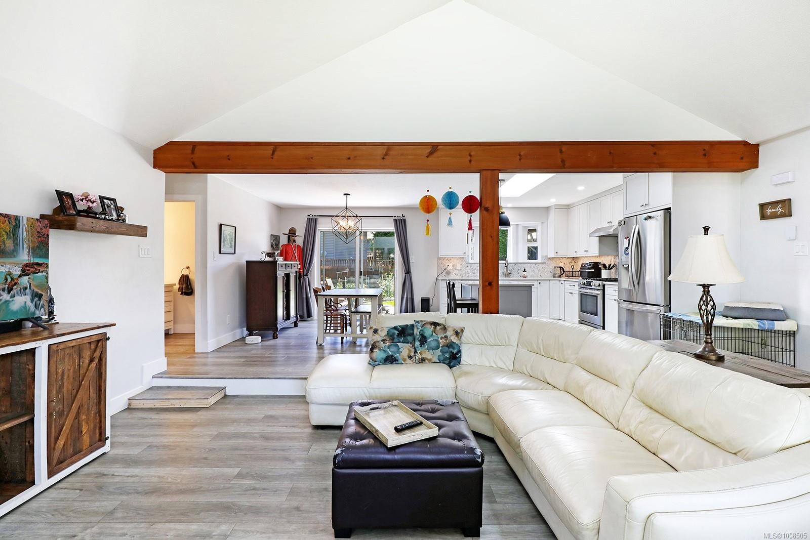 2695 Carstairs Dr, Courtenay, BC