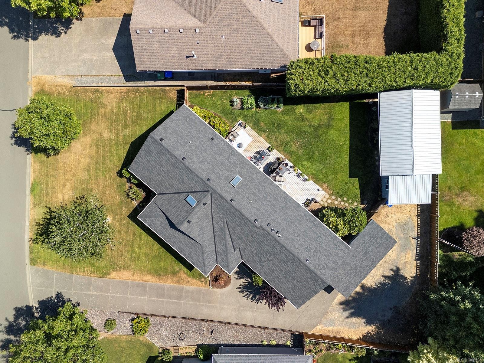 2695 Carstairs Dr, Courtenay, BC