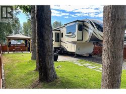 7 Rainbow Lane Lee Creek, BC V0E 1M4