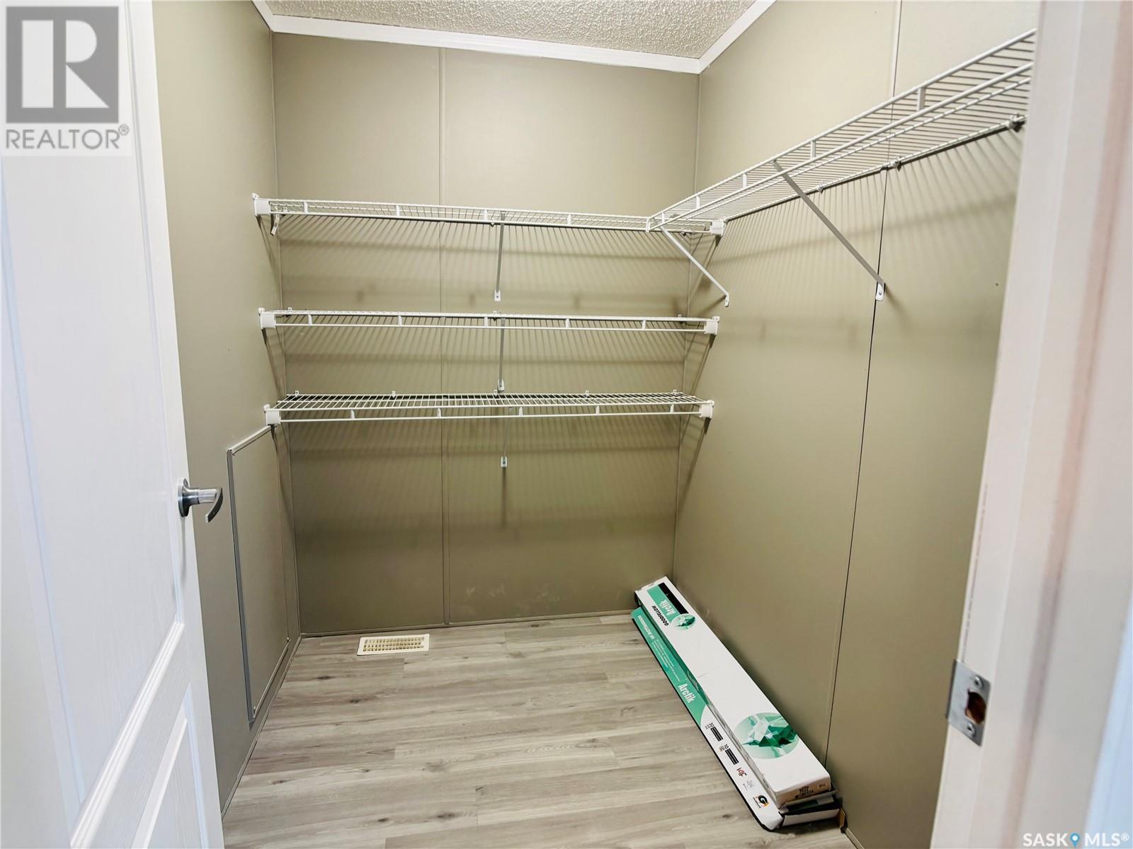 18 2004 Alice Road, Estevan, SK