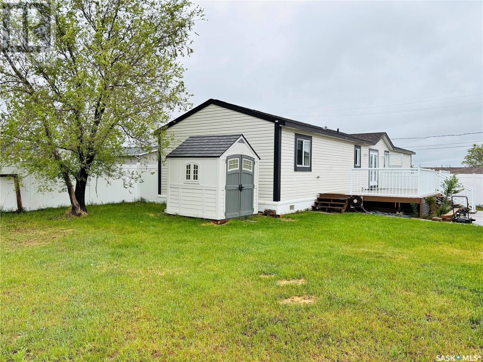 18 2004 Alice Road, Estevan, SK