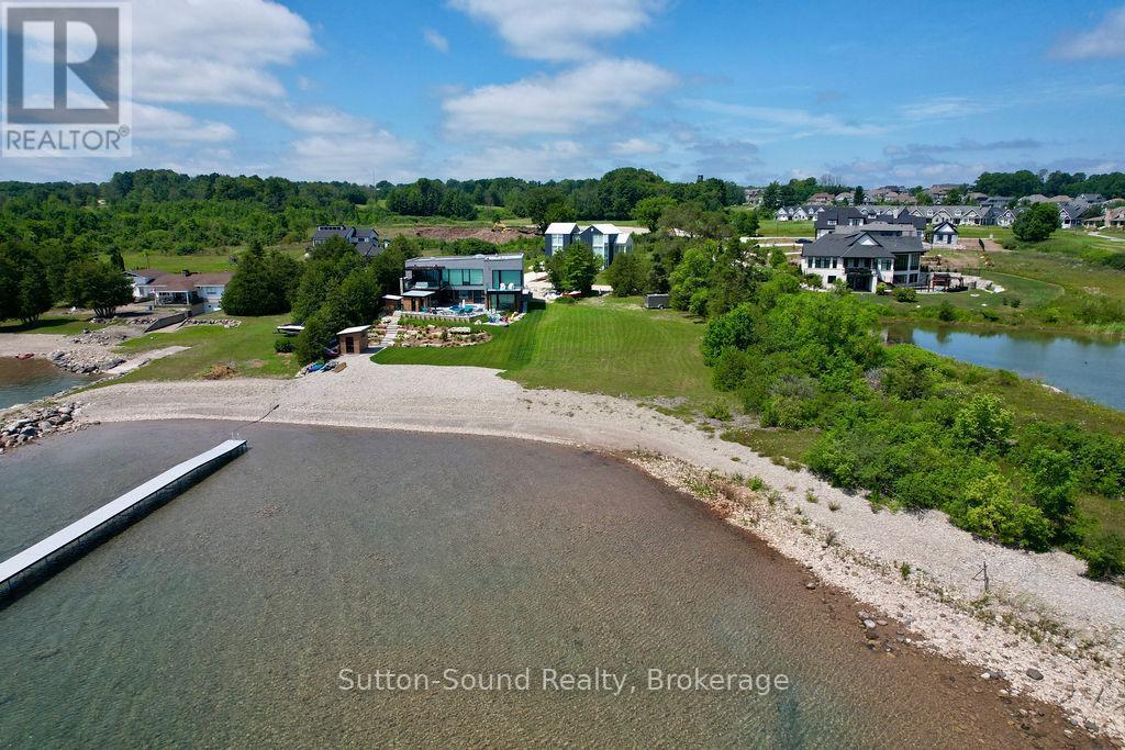 542 Punkinseed Lane, Georgian Bluffs, ON