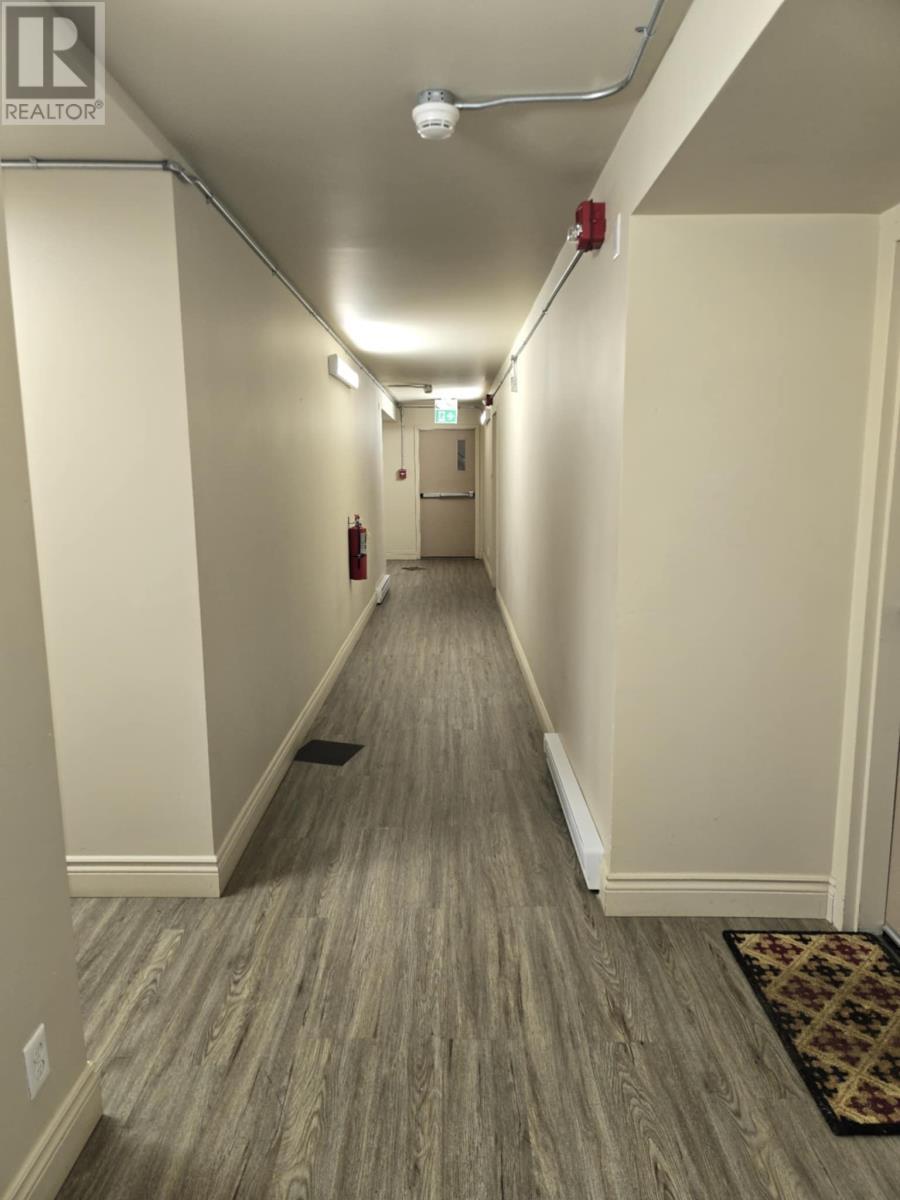 1001 Bartlett Drive, Labrador City, NL - Indoor Photo Showing Other Room