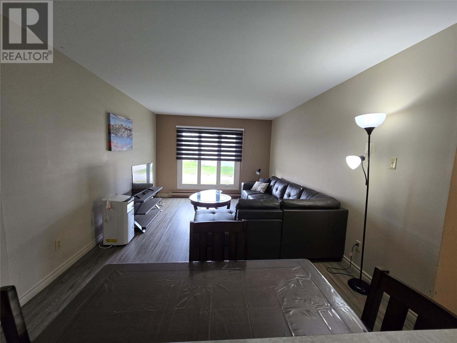 1001 Bartlett Drive, Labrador City, NL - Indoor