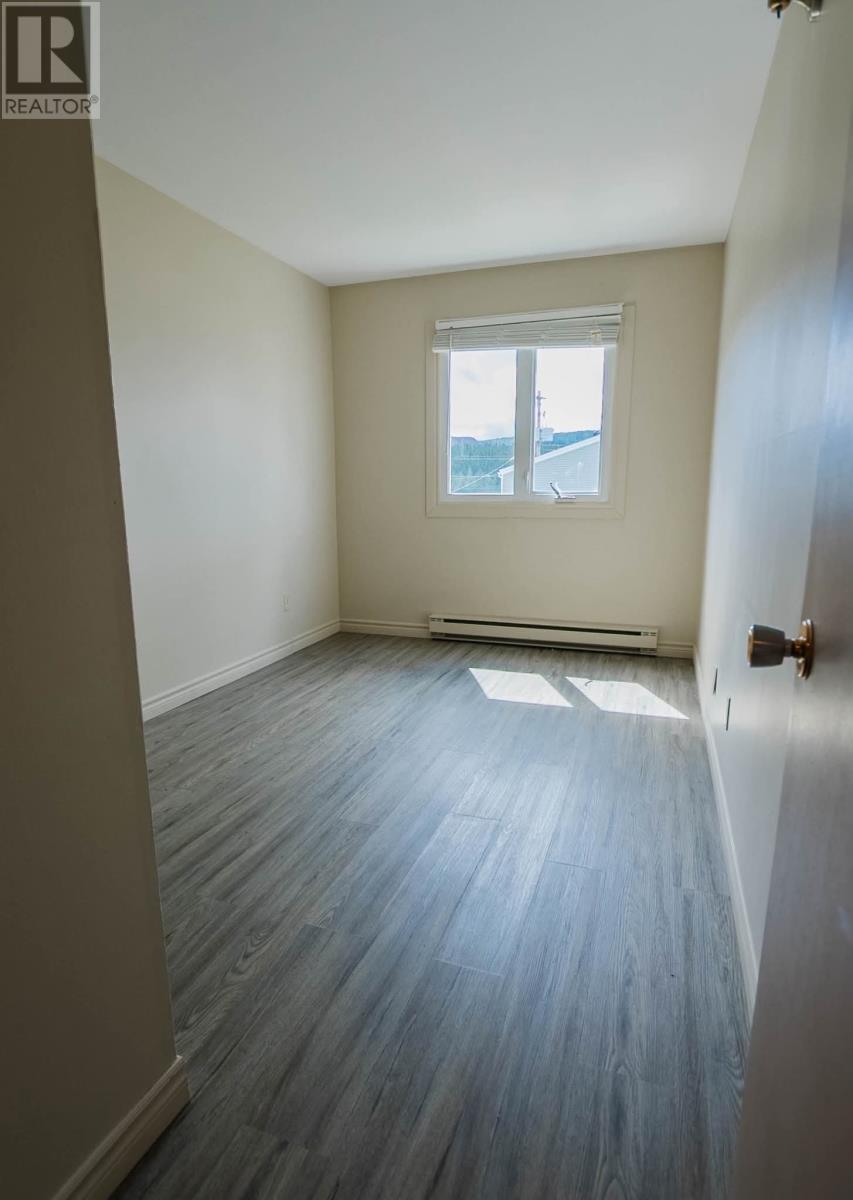 1001 Bartlett Drive, Labrador City, NL - Indoor Photo Showing Other Room
