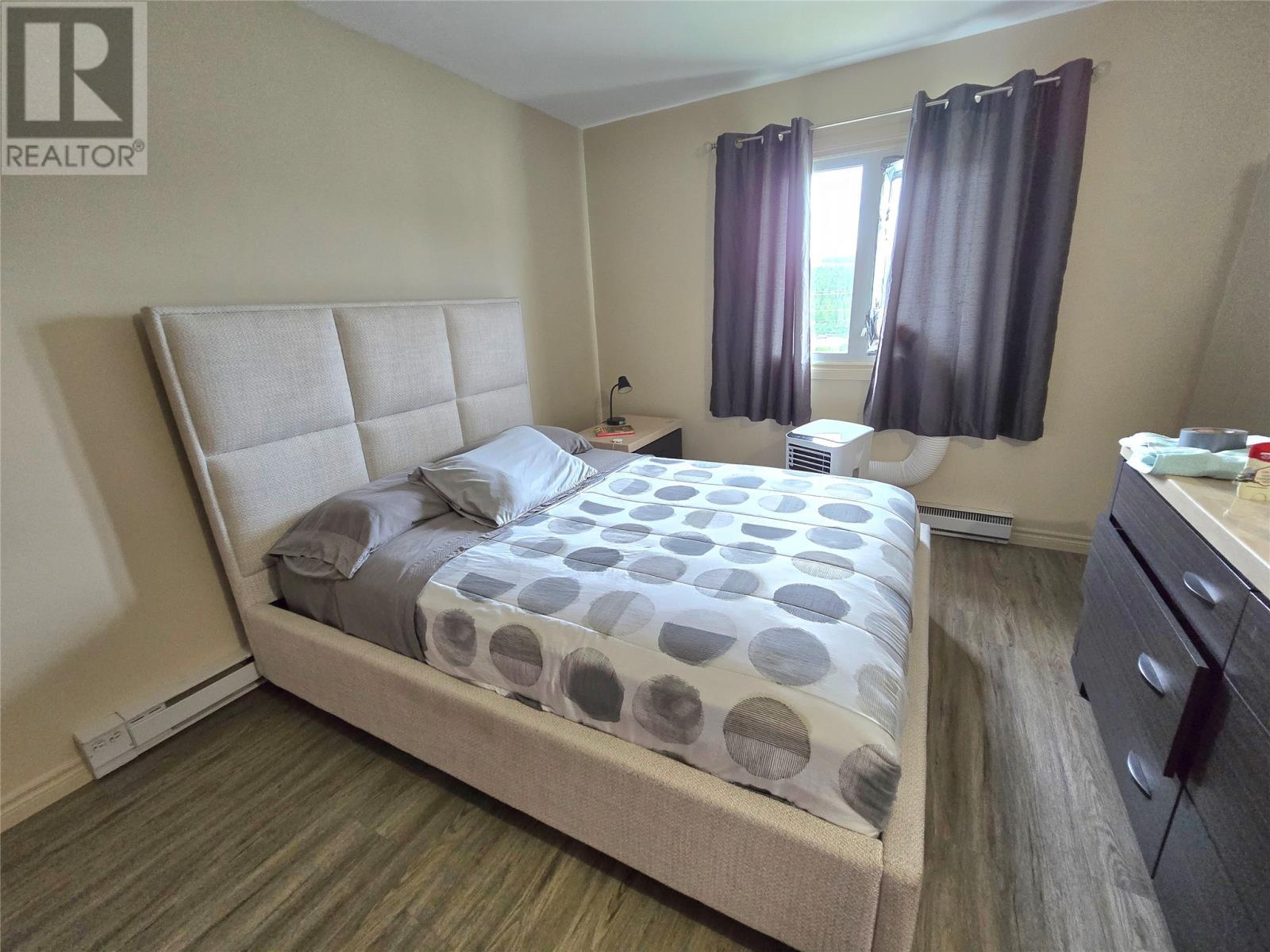 1001 Bartlett Drive, Labrador City, NL - Indoor Photo Showing Bedroom