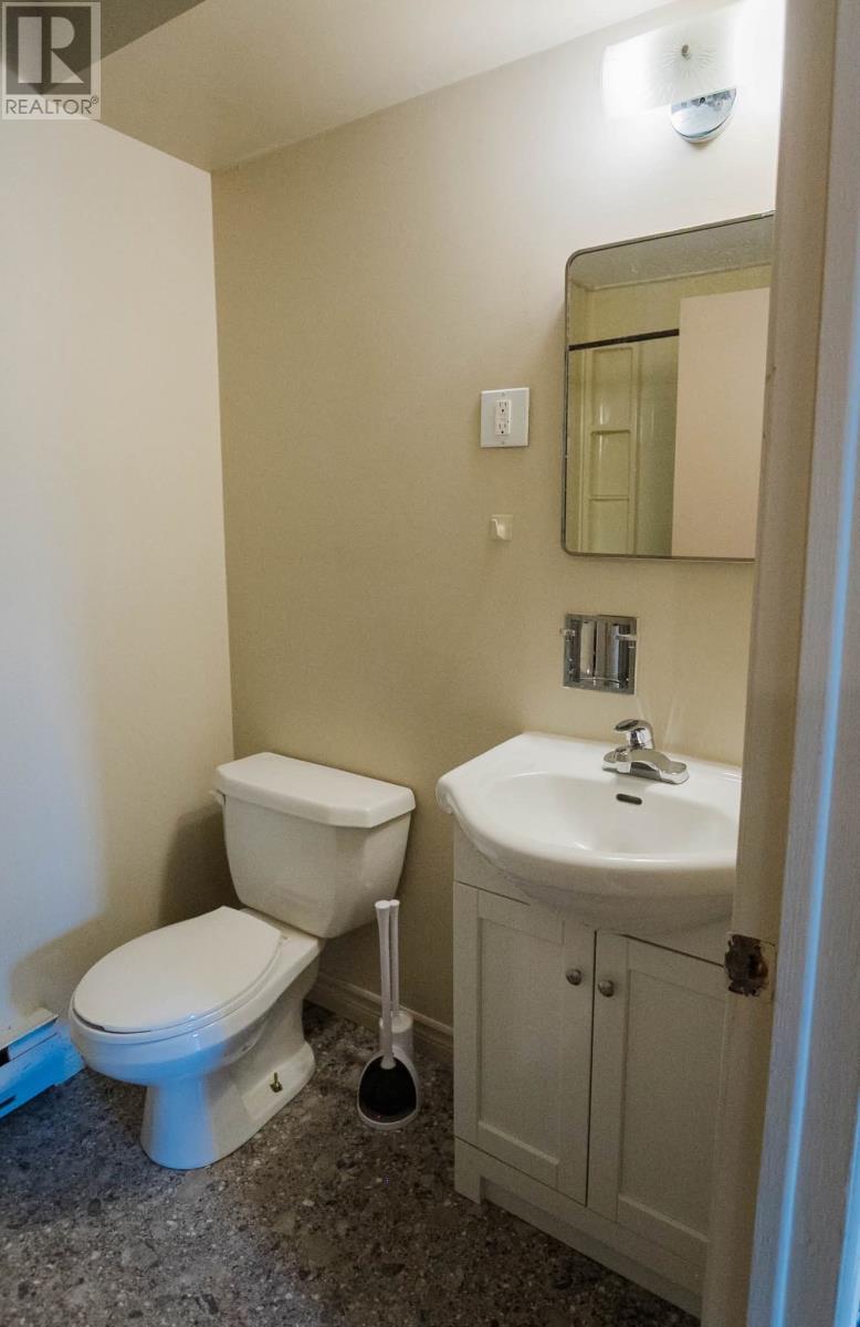 1001 Bartlett Drive, Labrador City, NL - Indoor Photo Showing Bathroom