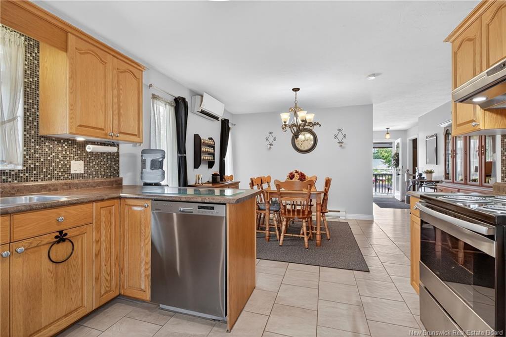 709 Boudreau St, Dieppe, NB