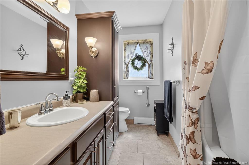 709 Boudreau St, Dieppe, NB