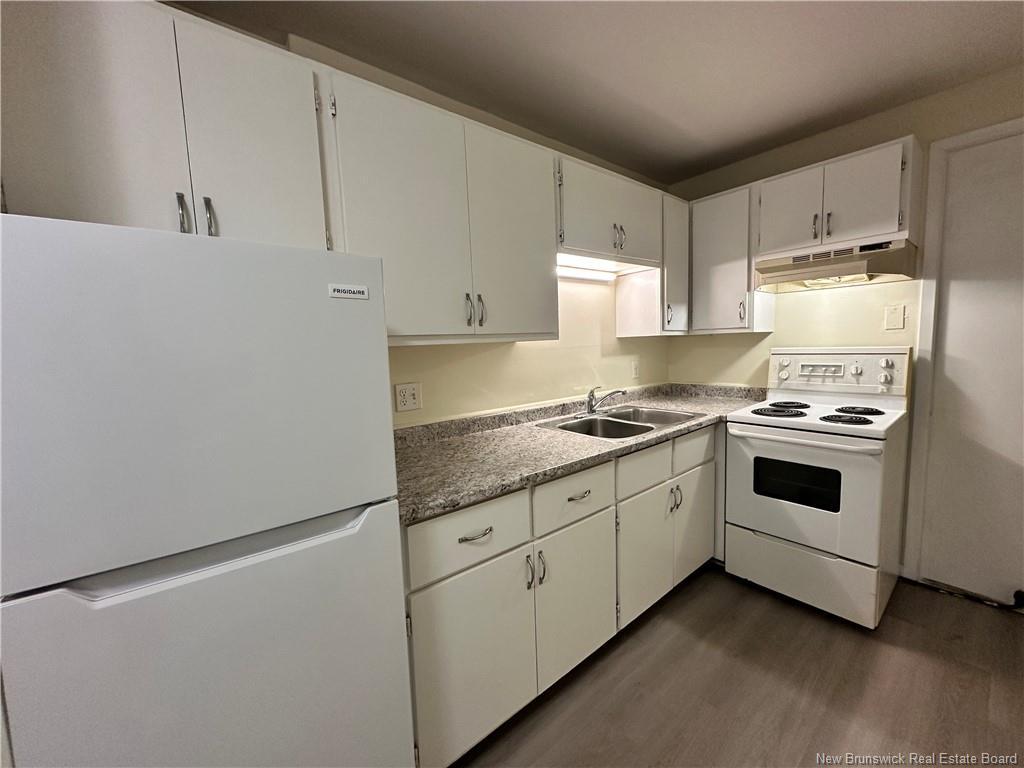 700 Mountain Rd, Moncton, NB