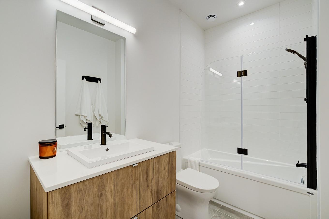 Salle de bains - 104-2020 Allée Du Val-De-Bagnes, Mont-Tremblant, QC - Indoor Photo Showing Bathroom