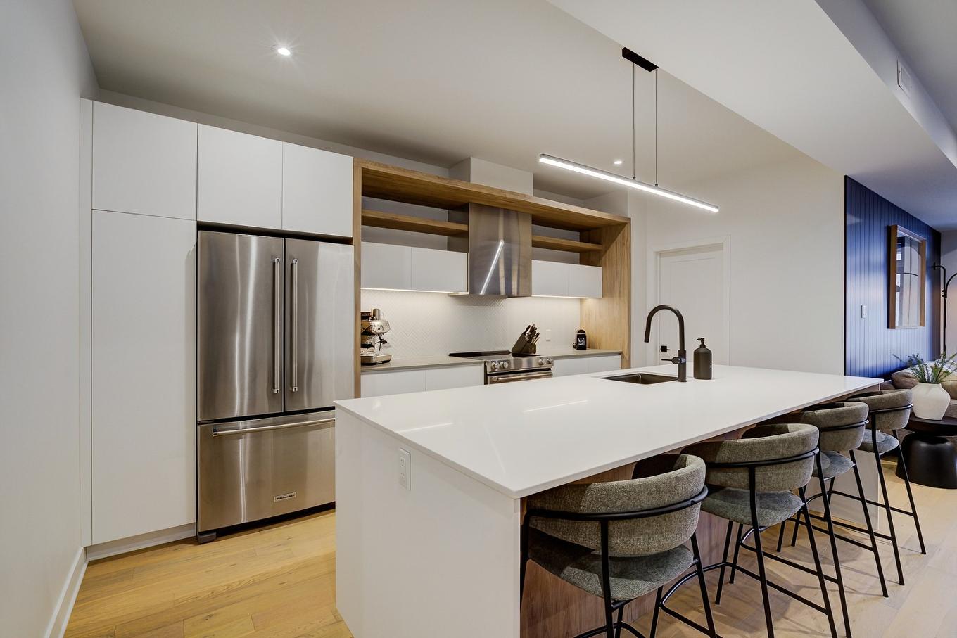 Cuisine - 104-2020 Allée Du Val-De-Bagnes, Mont-Tremblant, QC - Indoor Photo Showing Kitchen With Upgraded Kitchen