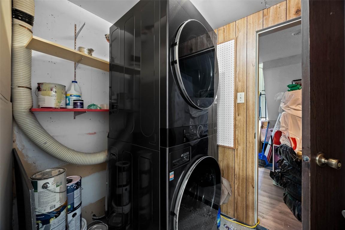 42-1469 Springhill Drive, Kamloops, BC - Indoor Photo Showing Laundry Room