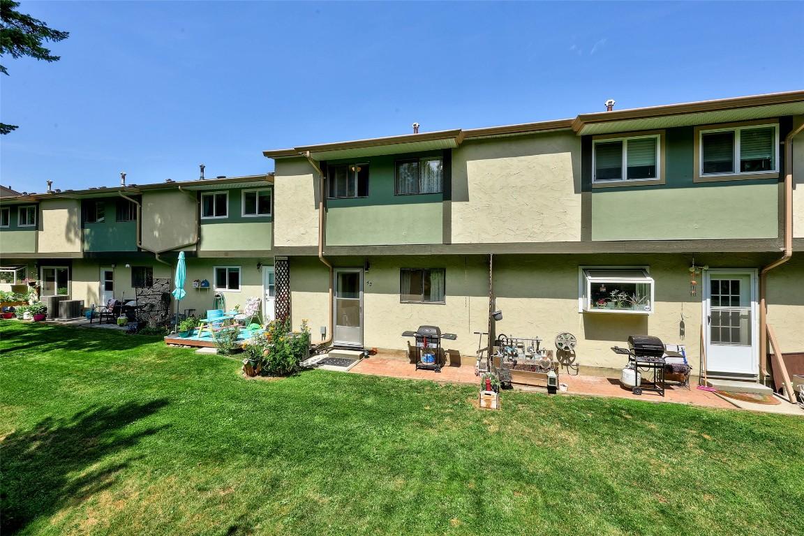 42-1469 Springhill Drive, Kamloops, BC - Outdoor