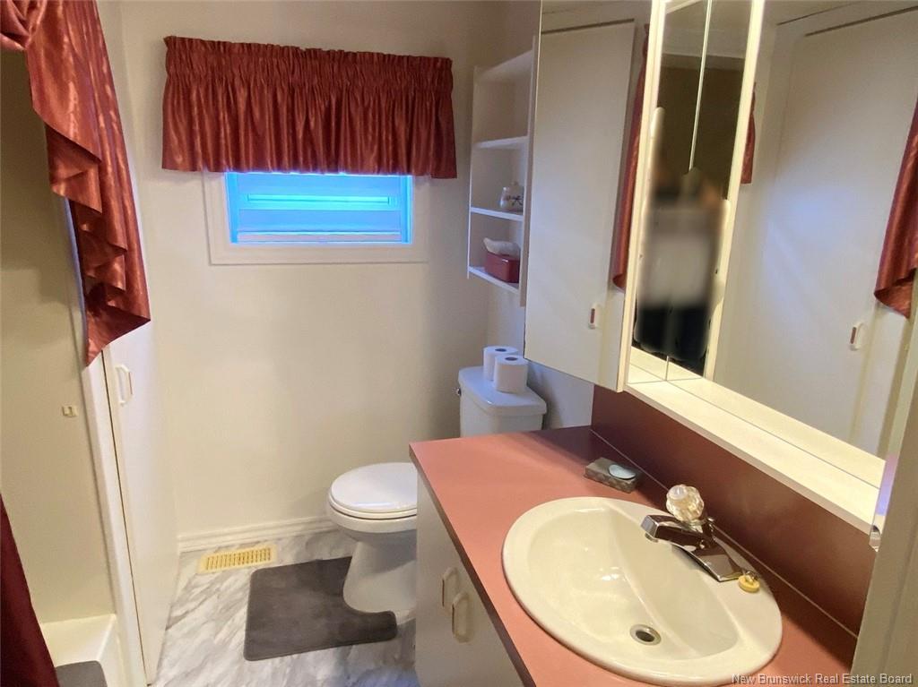 4 Gagnon Ave, Edmundston, NB