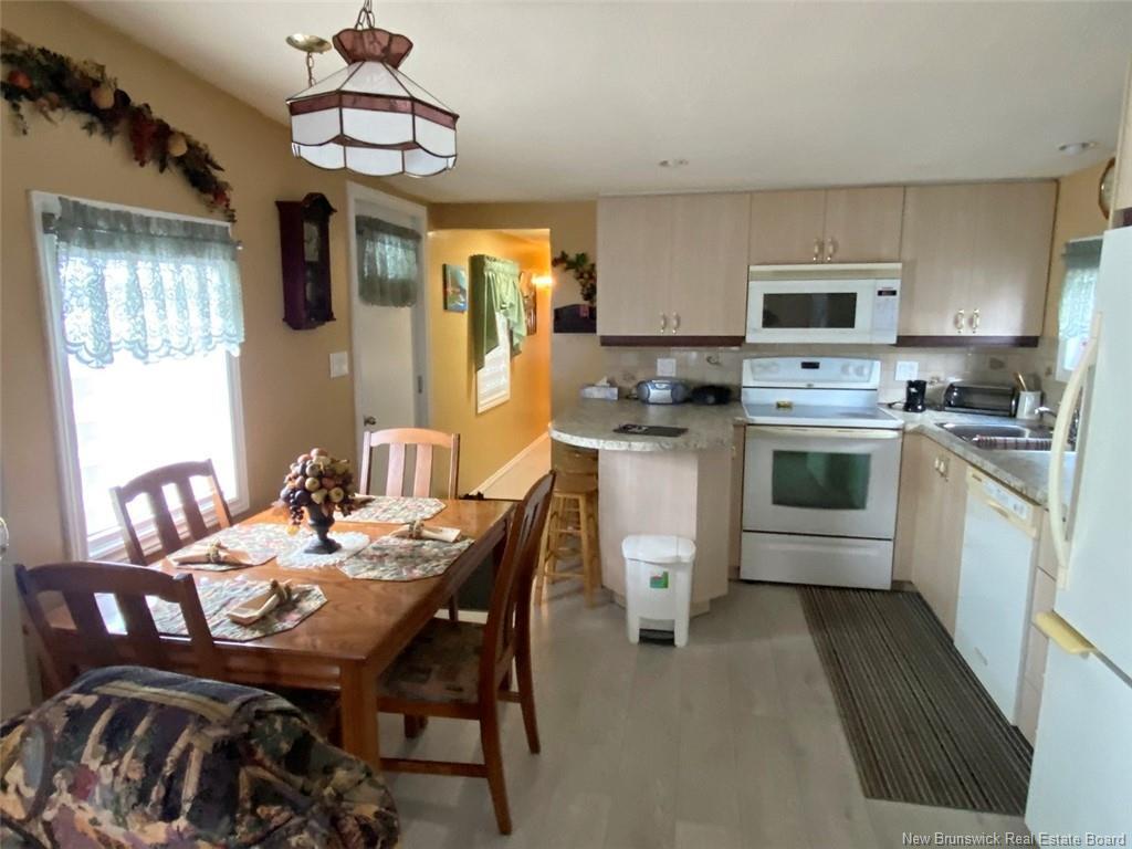 4 Gagnon Ave, Edmundston, NB