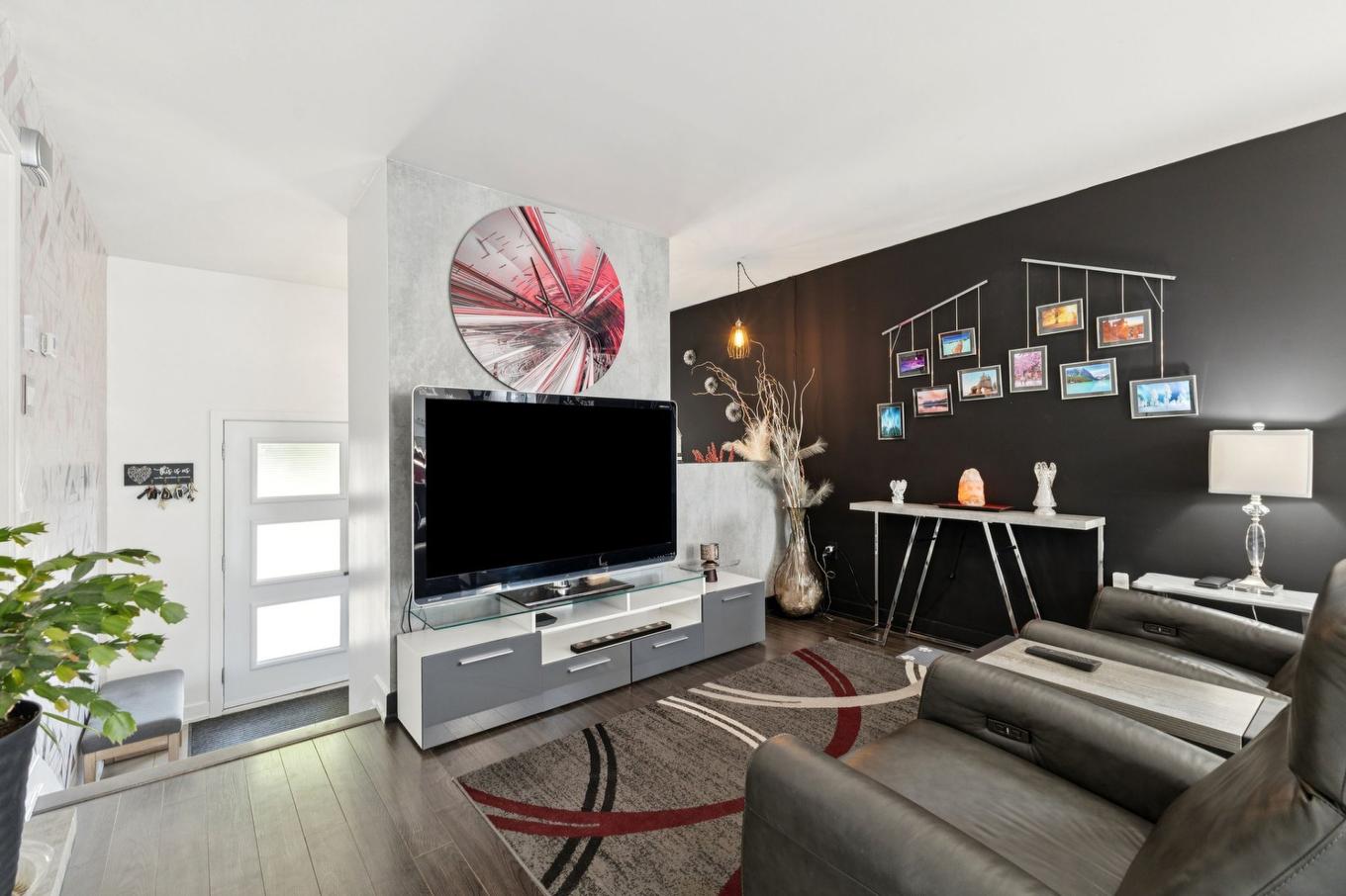 Living room - 167 Rue De Gallichan, Gatineau (Gatineau), QC - Indoor Photo Showing Living Room