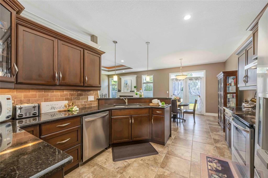 282 Sawgrass Place, Sarnia, ON