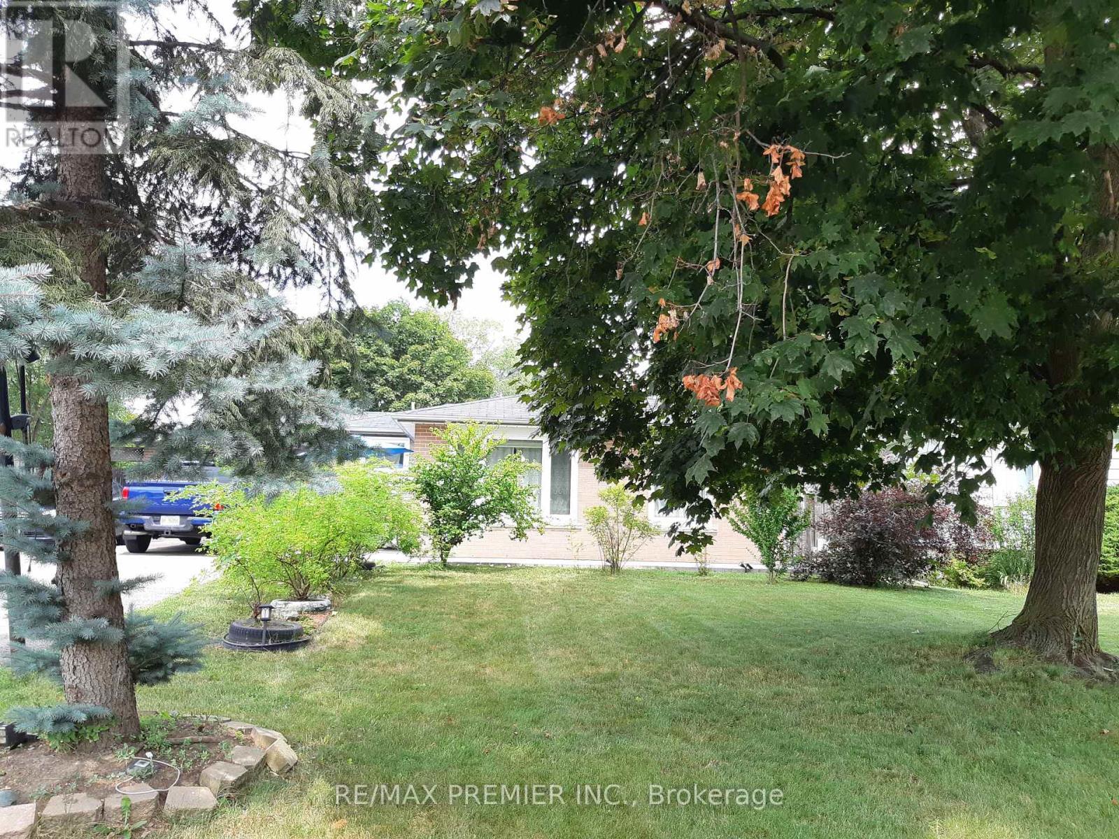 32 Dunblaine Crescent, Brampton, ON - Outdoor