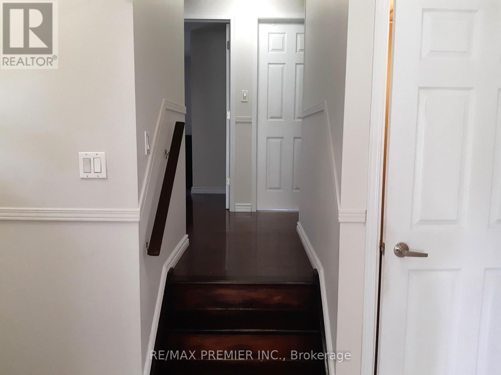 32 Dunblaine Crescent, Brampton, ON - Indoor Photo Showing Other Room