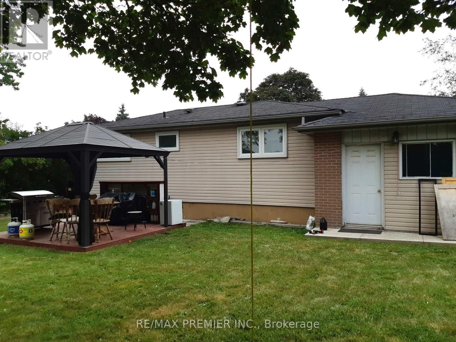 32 Dunblaine Crescent, Brampton, ON - Outdoor With Exterior