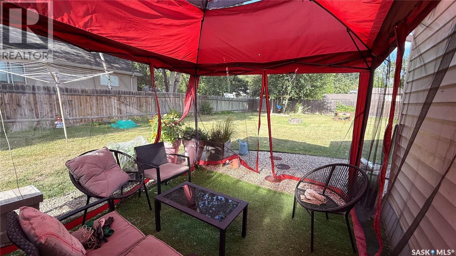 1832 101St Street, North Battleford, SK - Outdoor With Deck Patio Veranda