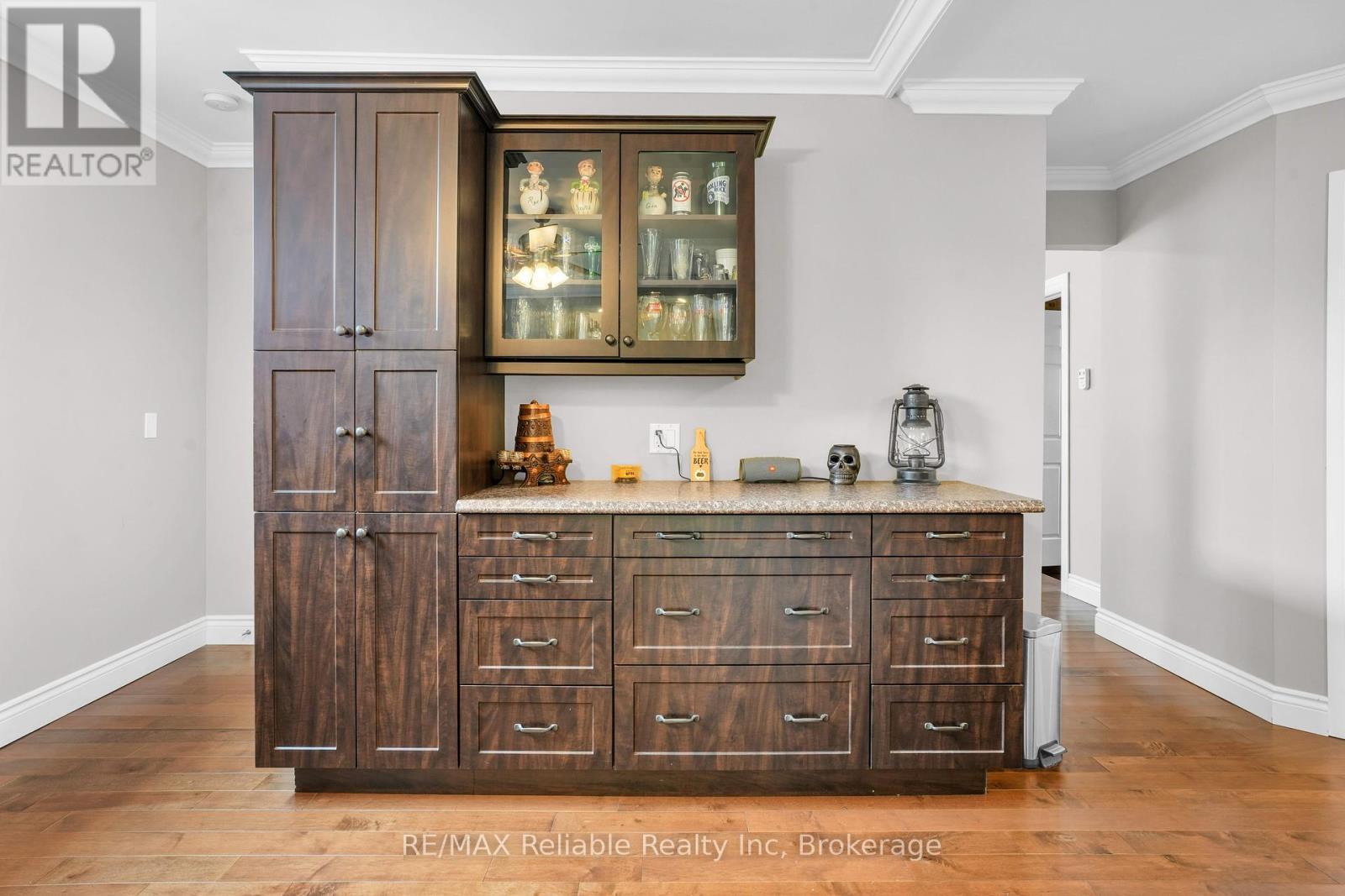 143 Albert Street, Central Huron (Clinton), ON - Indoor Photo Showing Other Room