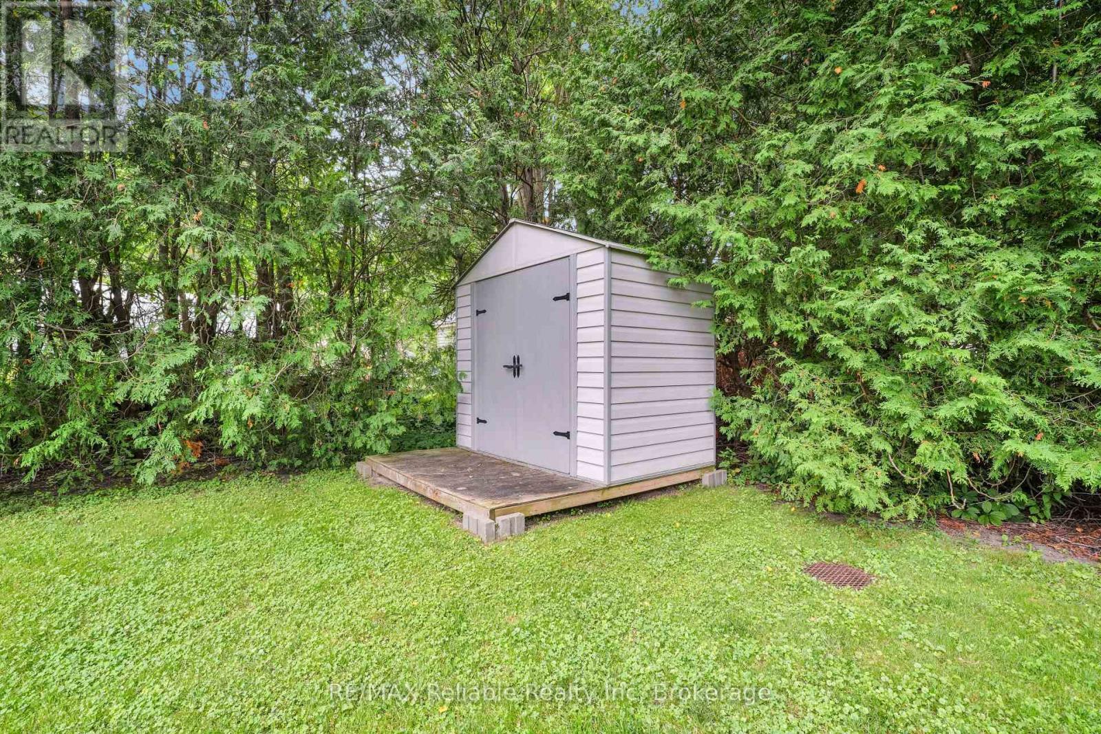 143 Albert Street, Central Huron (Clinton), ON - Outdoor