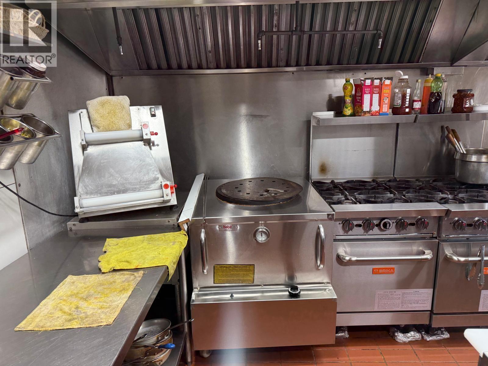 4181 Fraser Street, Vancouver, BC