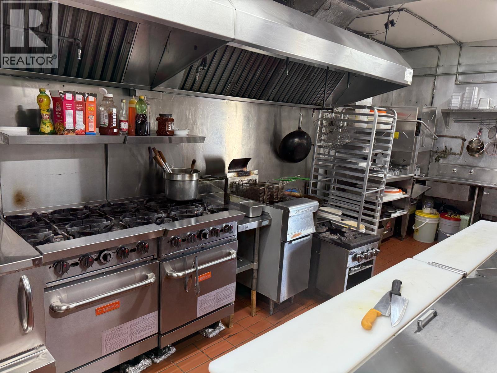 4181 Fraser Street, Vancouver, BC