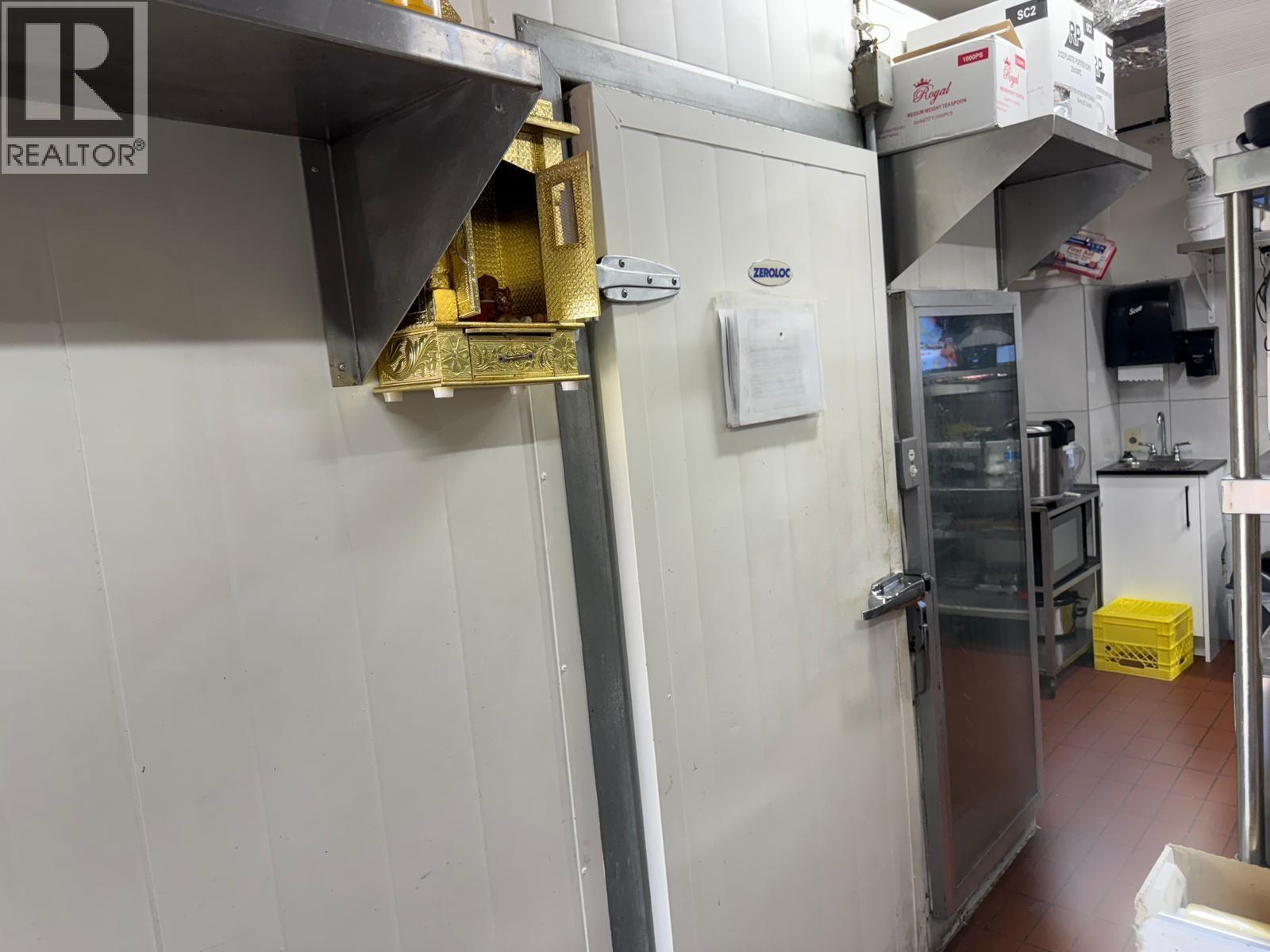 4181 Fraser Street, Vancouver, BC