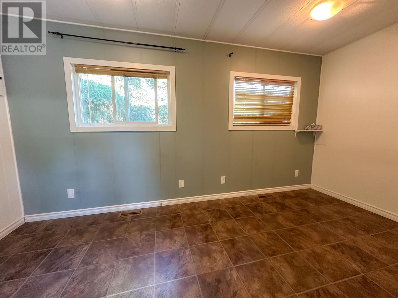 7 2091 E 16 Highway, Vanderhoof, BC - Indoor Photo Showing Other Room