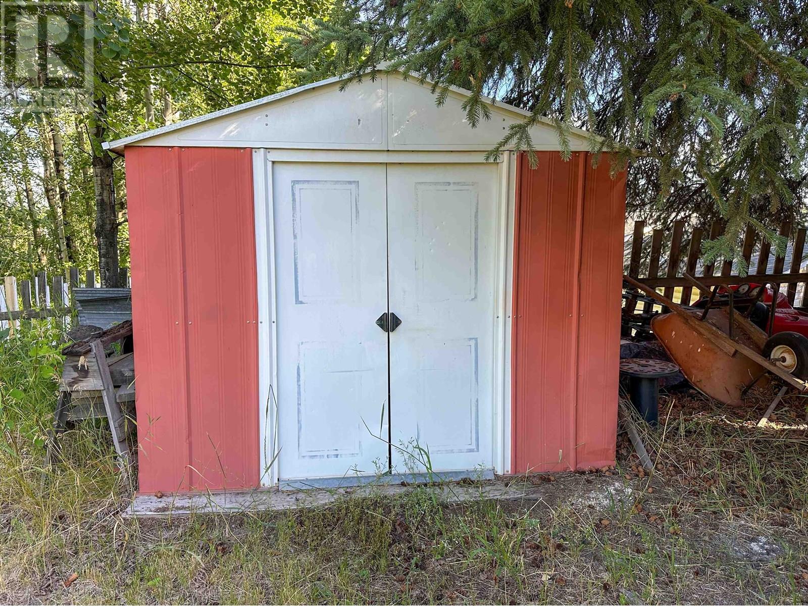 7 2091 E 16 Highway, Vanderhoof, BC - Outdoor