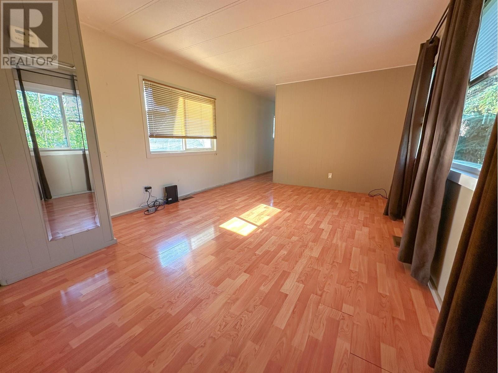 7 2091 E 16 Highway, Vanderhoof, BC - Indoor Photo Showing Other Room