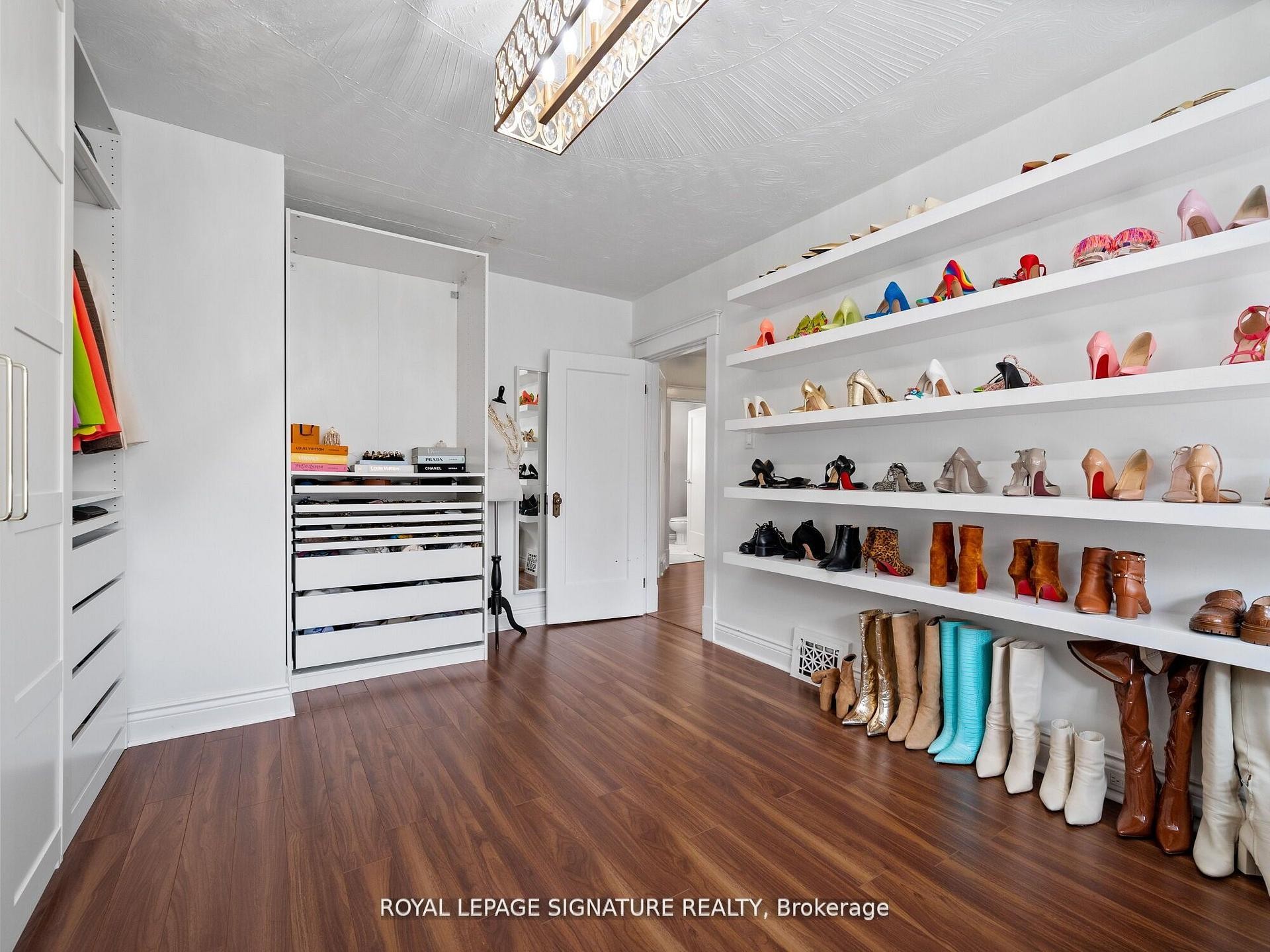 124 Eastbourne Avenue, Hamilton, ON - Indoor Photo Showing Other Room