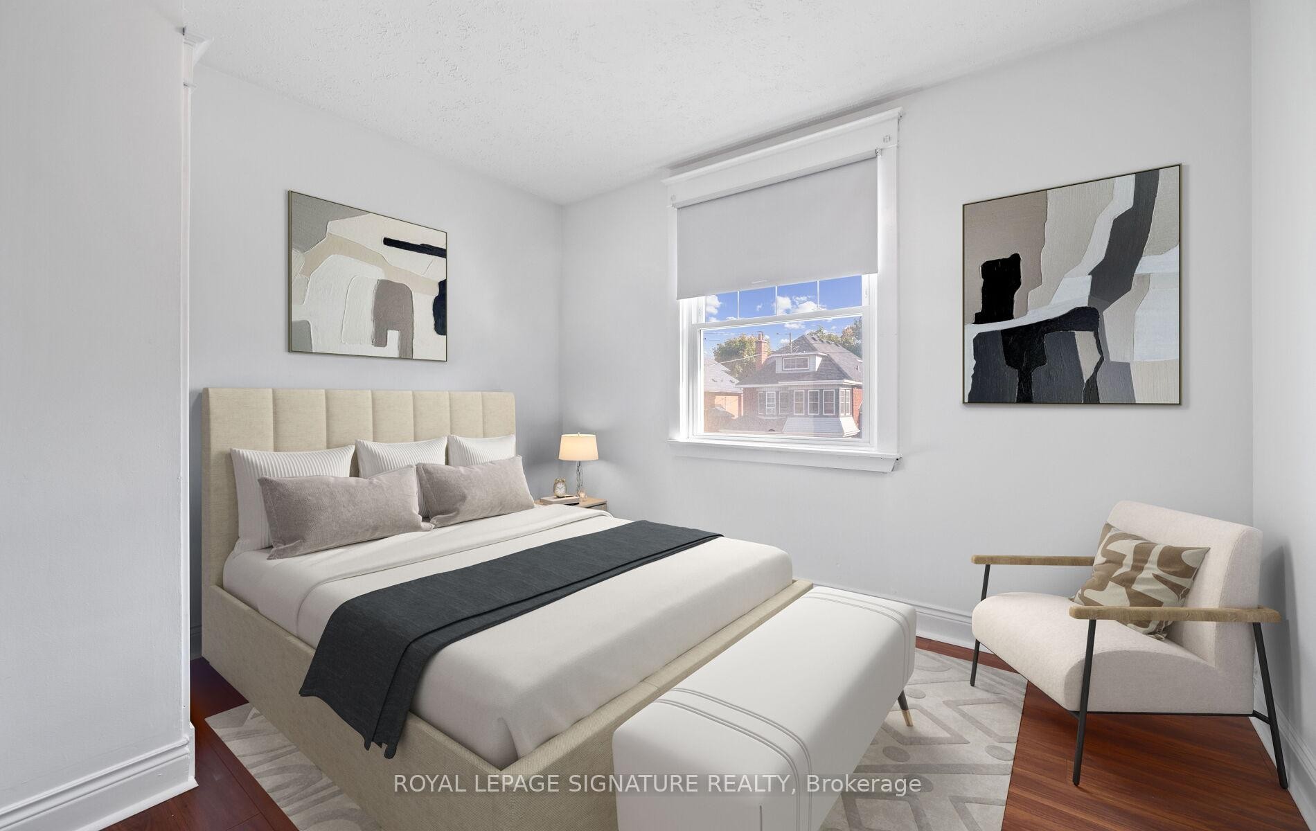 124 Eastbourne Avenue, Hamilton, ON - Indoor Photo Showing Bedroom