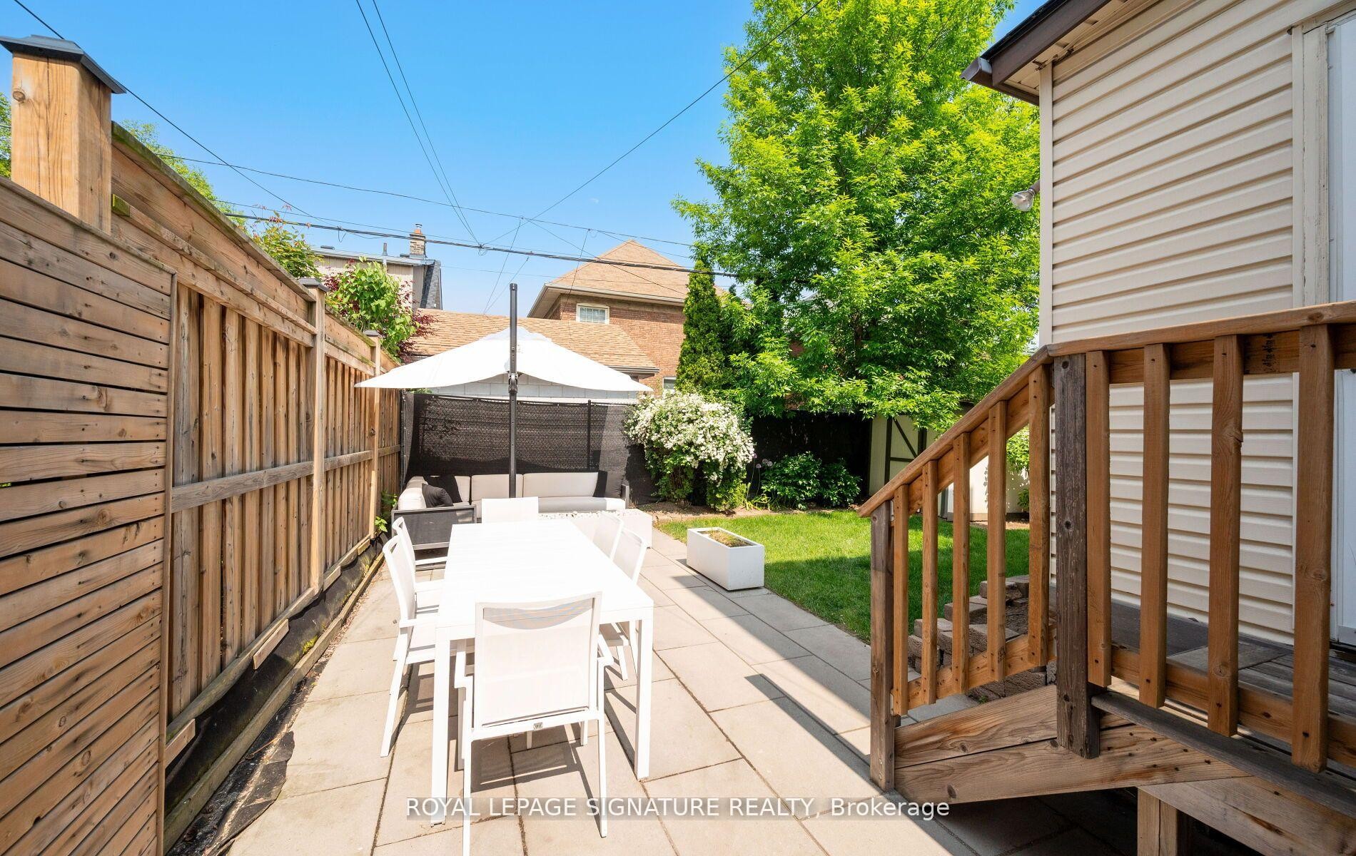 124 Eastbourne Avenue, Hamilton, ON - Outdoor With Exterior