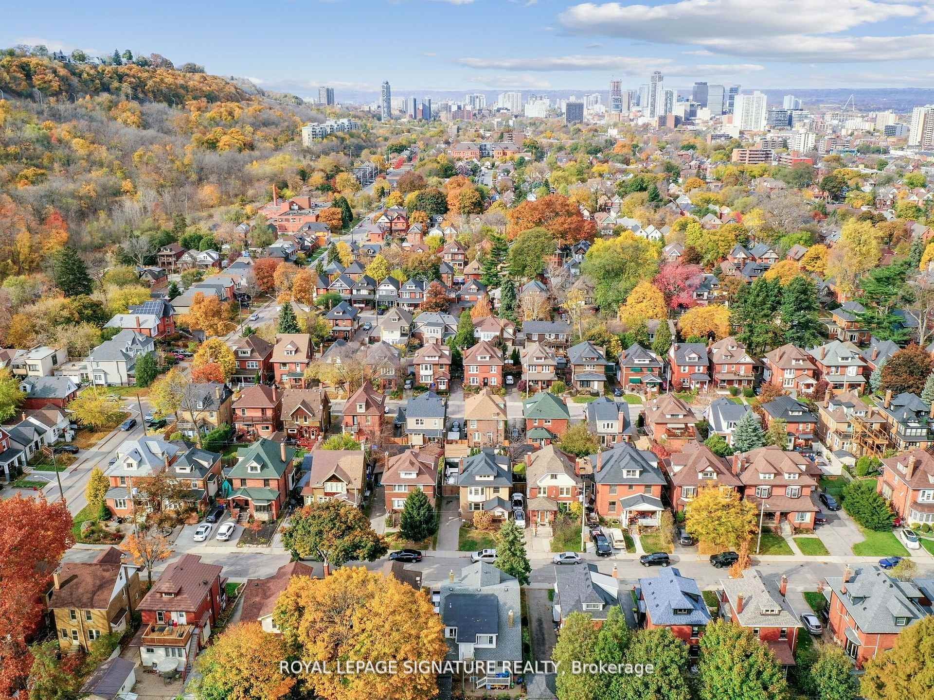 124 Eastbourne Avenue, Hamilton, ON - Outdoor With View