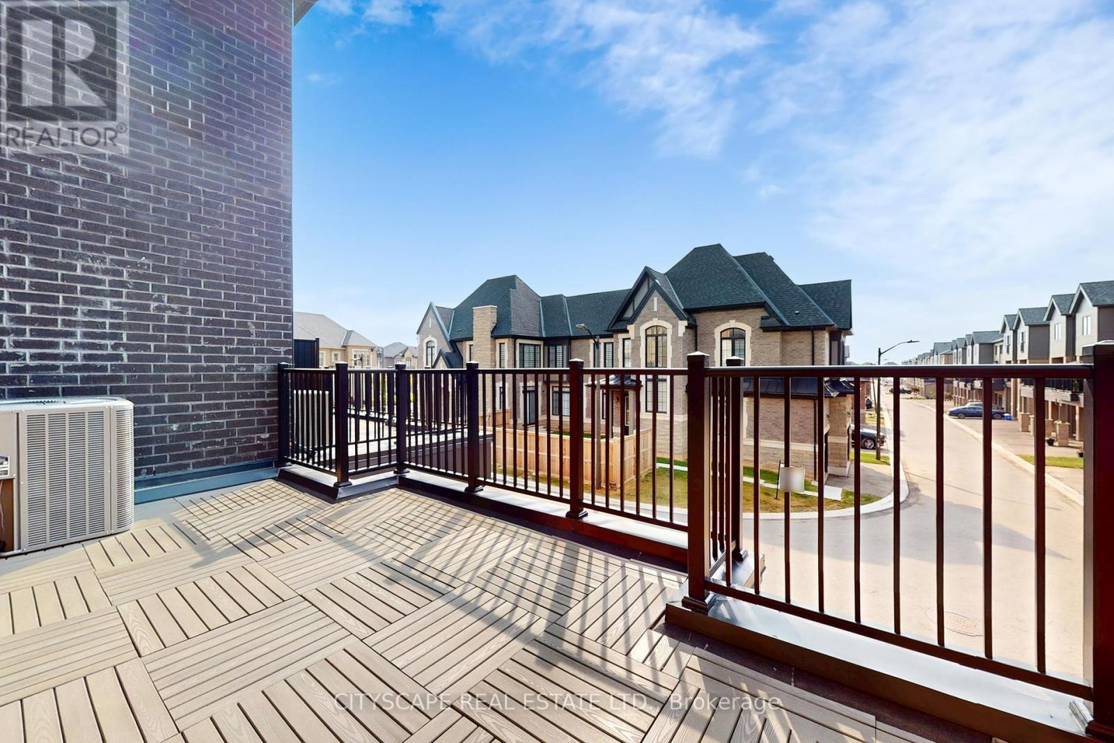 6 Marvin Avenue, Oakville, ON - Outdoor