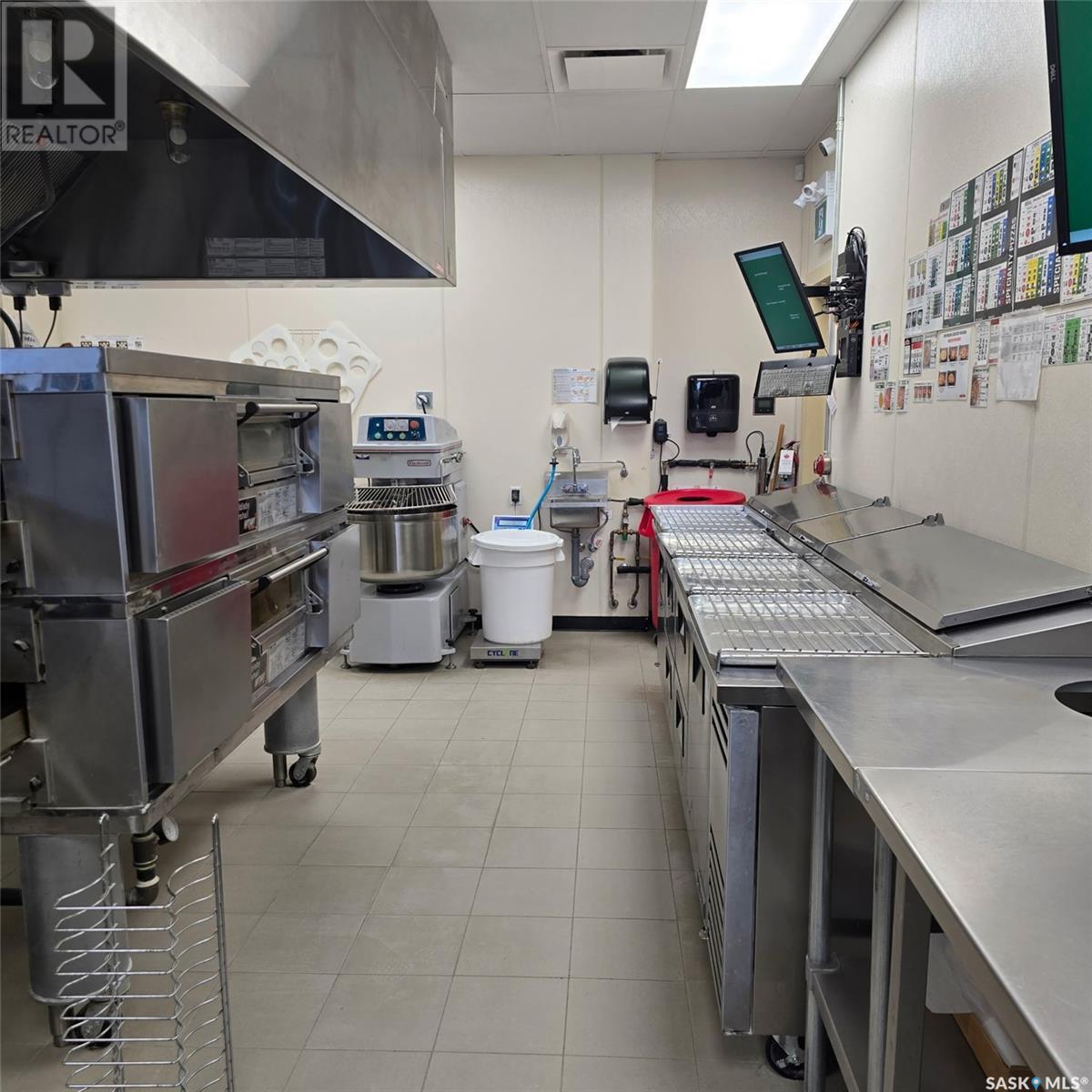 155 Albert Street N, Regina, SK