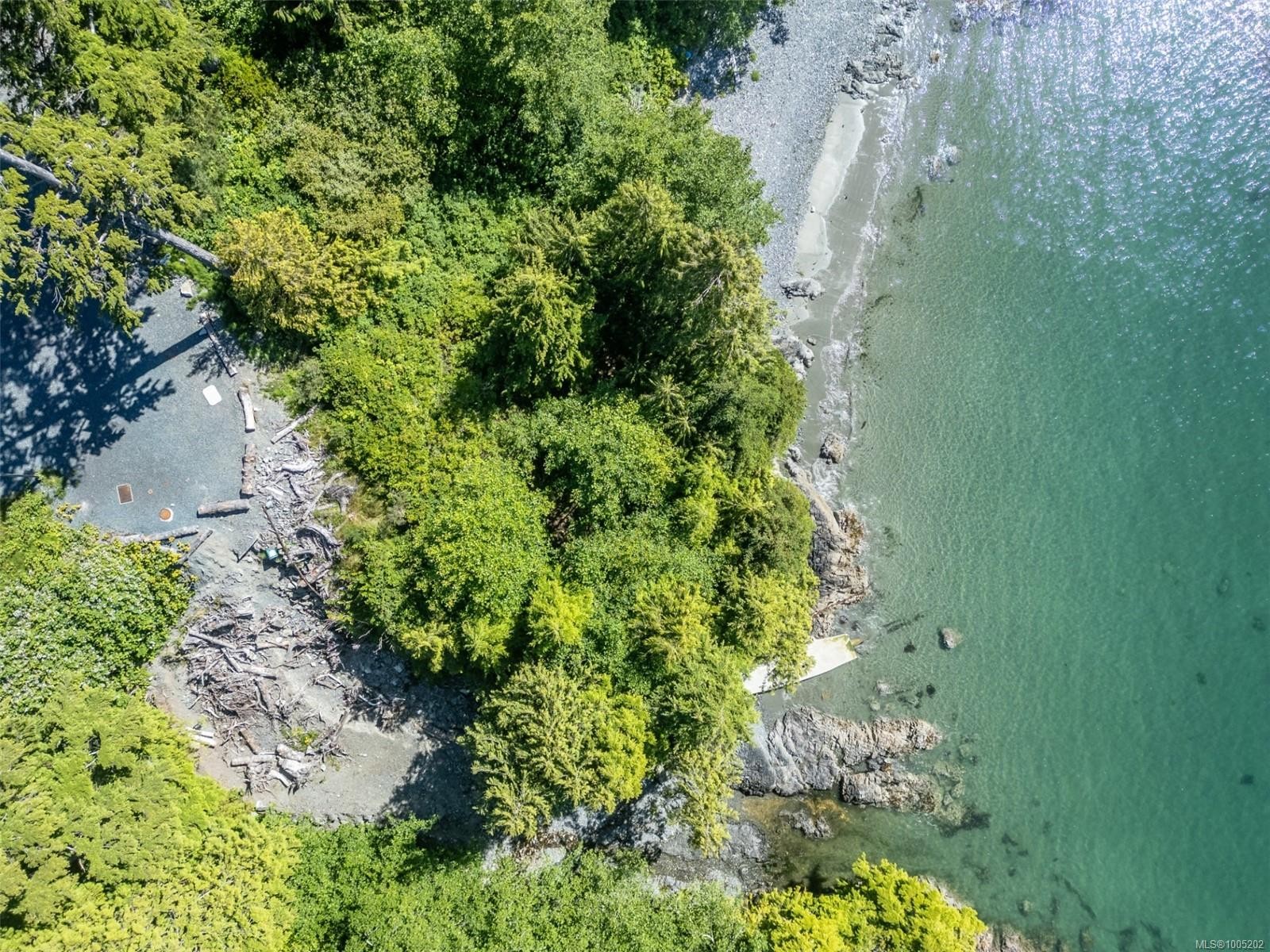 261 Cedar St, Tofino, BC