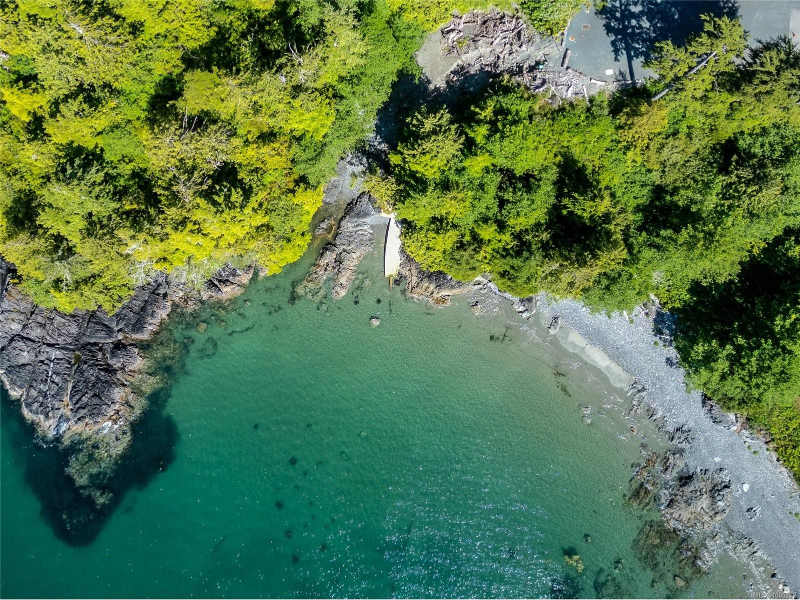 261 Cedar St, Tofino, BC